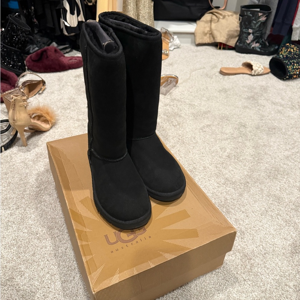 UGG  Tall Black Winter Boots
